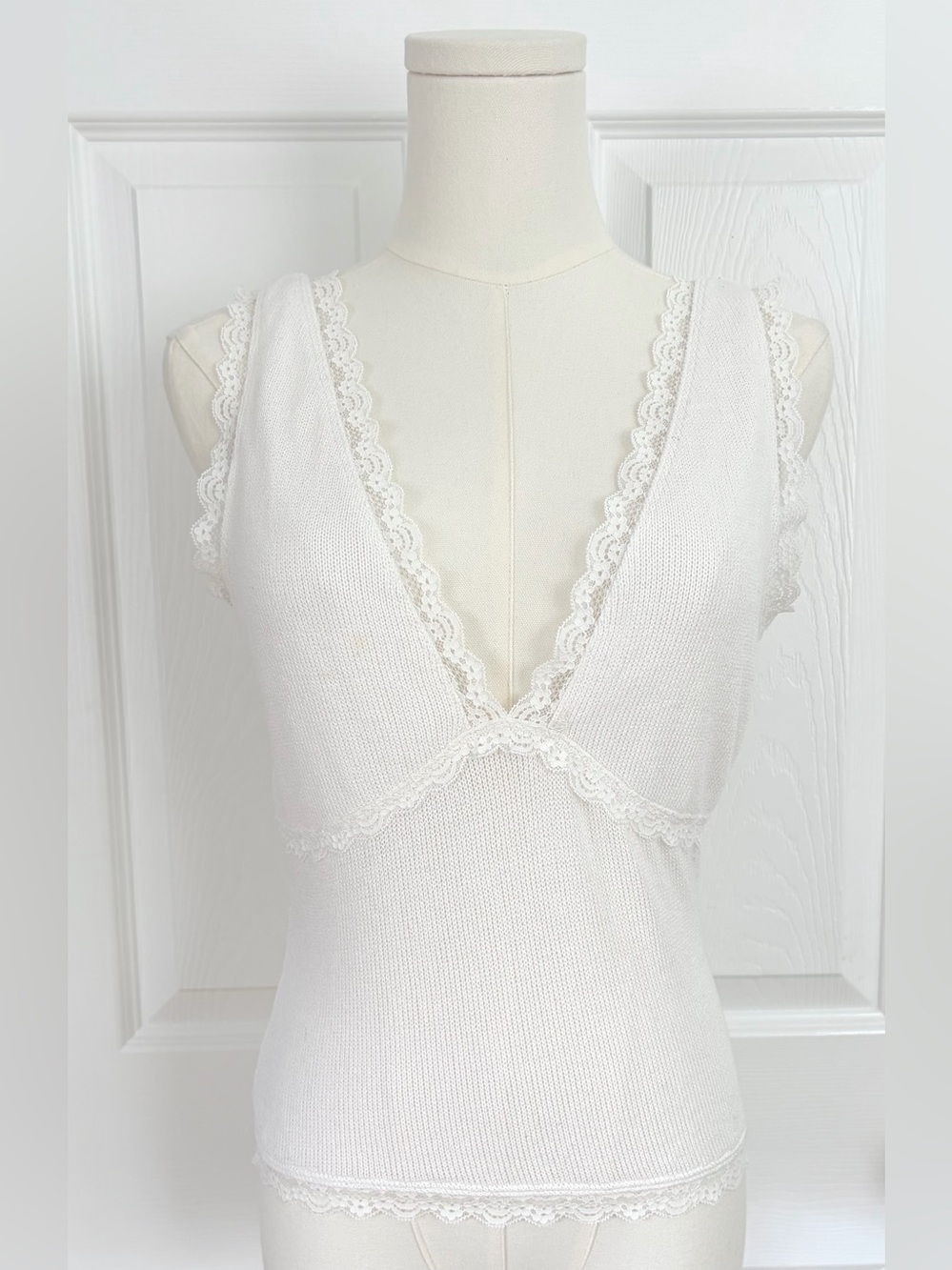 Princess Polly Tank Top Size 8
